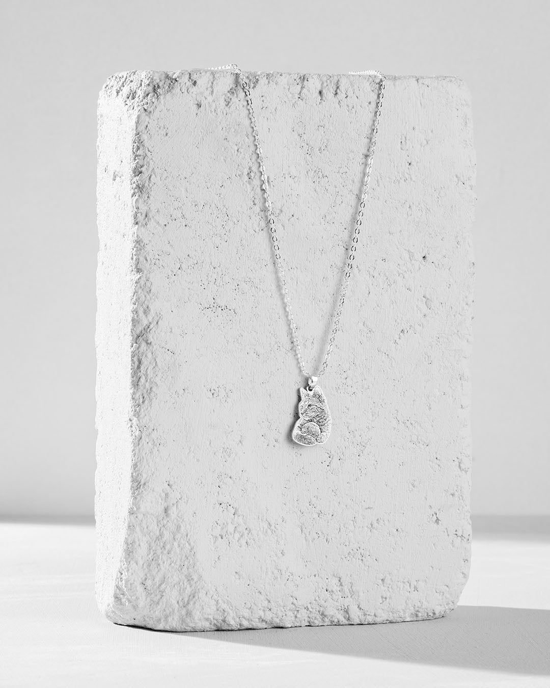 Collar Realista